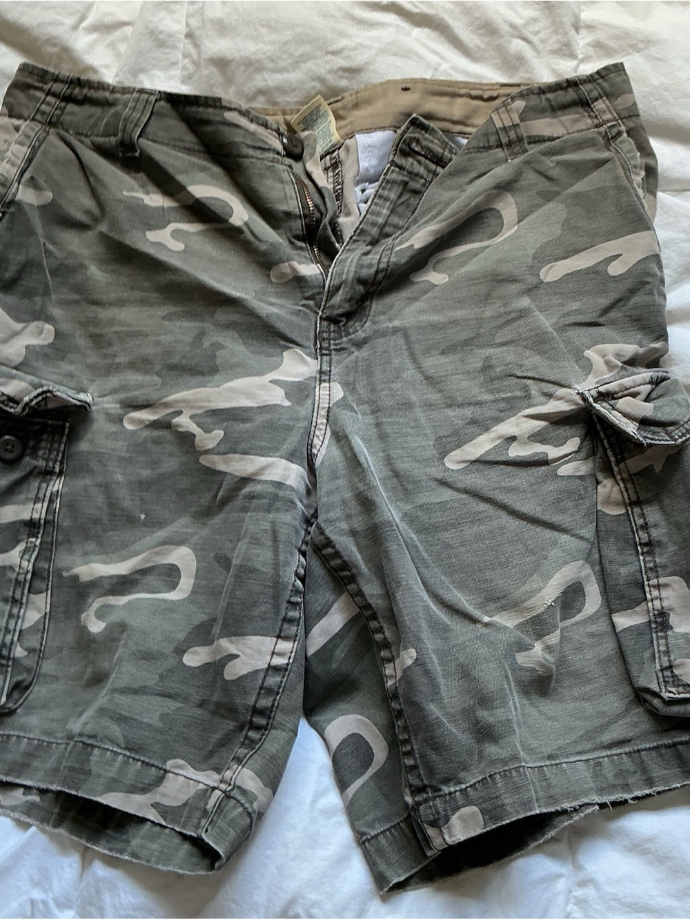 Faded Glory Green Camo Cargo Shorts